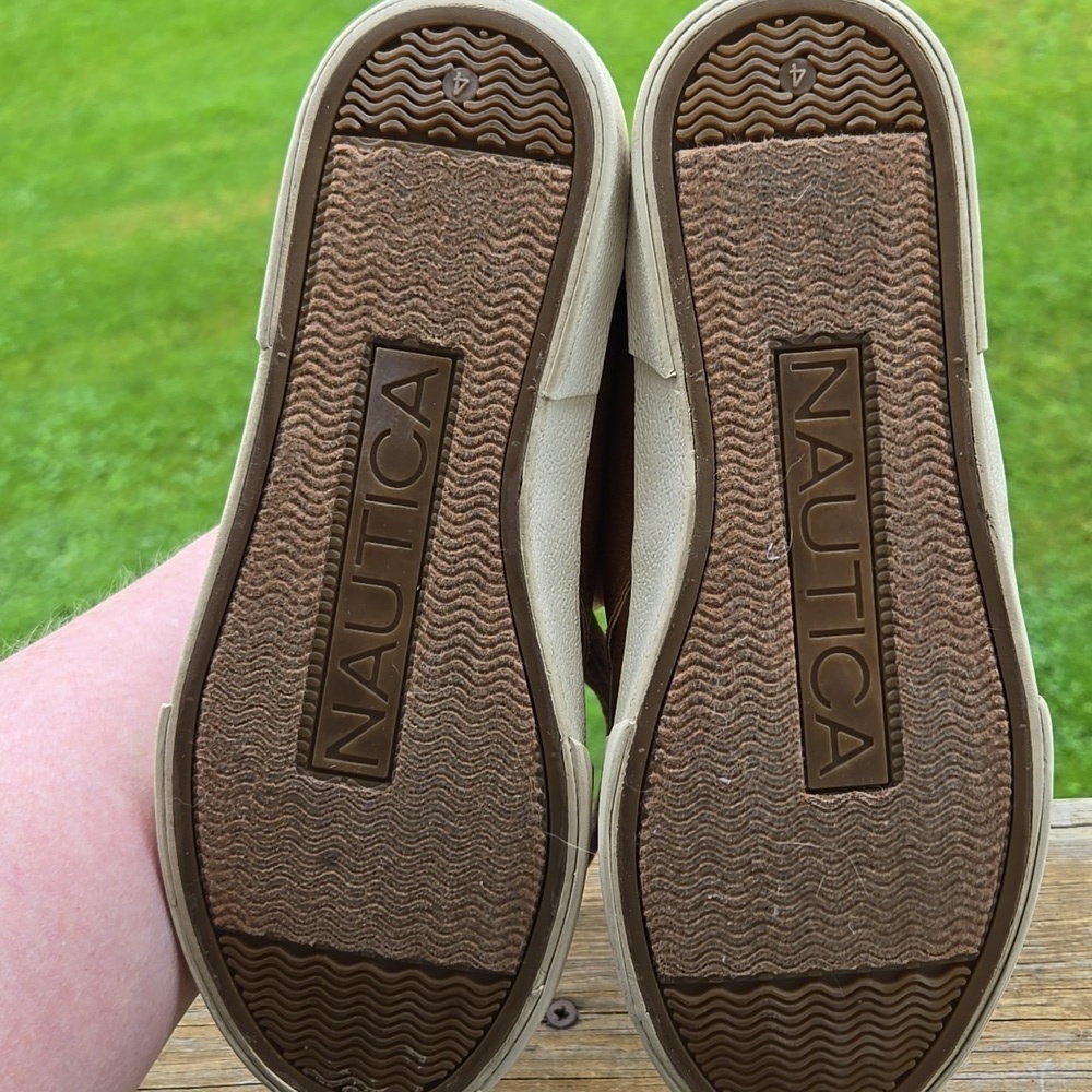 NAUTICA Mens Youth Sz 4 Brown Faux Leather Breakwater Ankle Chukka Lace Up UC - Picture 8 of 9